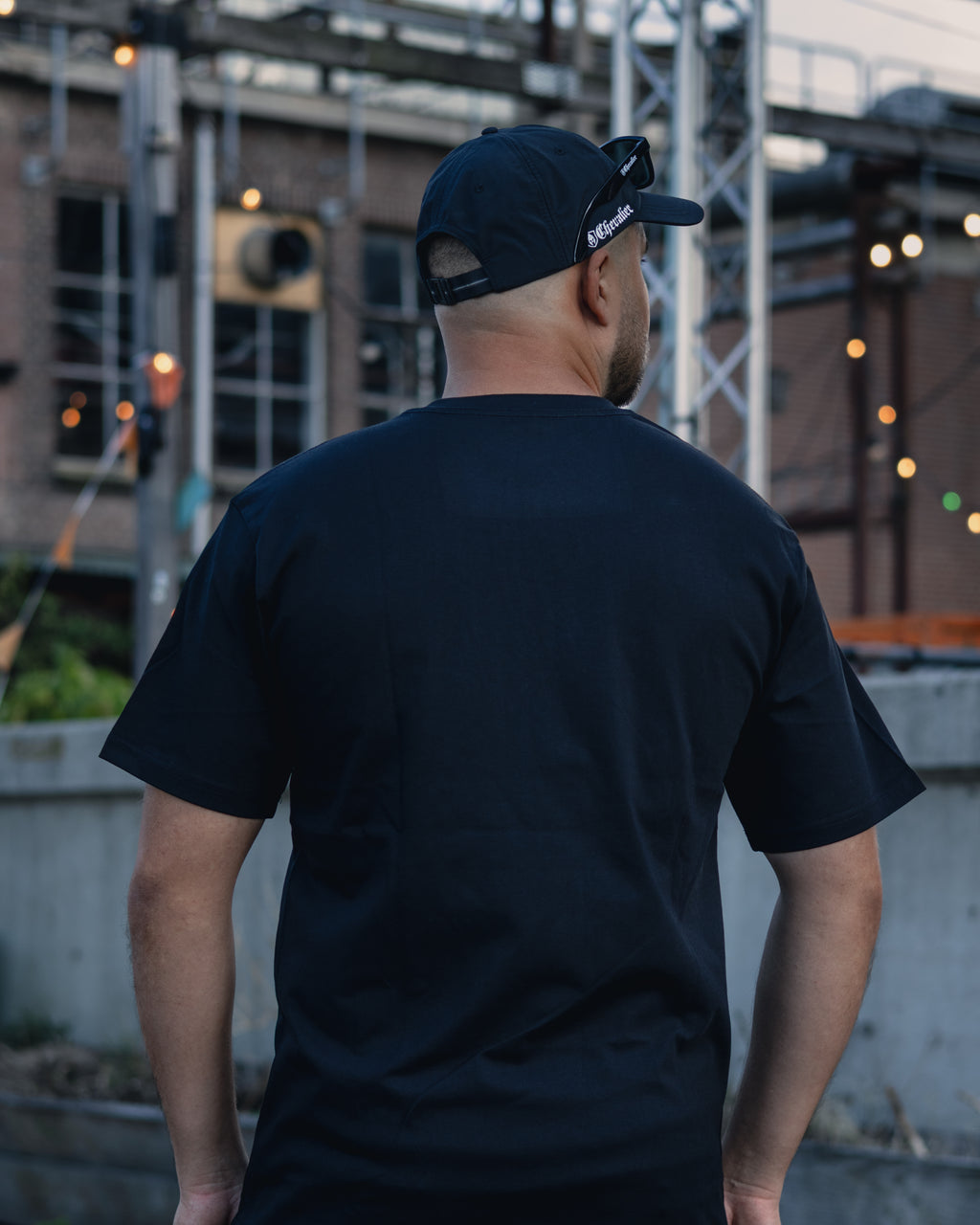 ICON-T-SHIRT