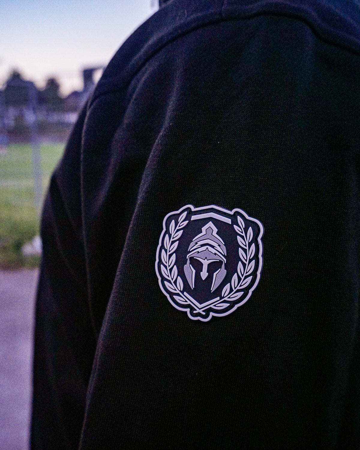 ICON HALF ZIP SWEATER
