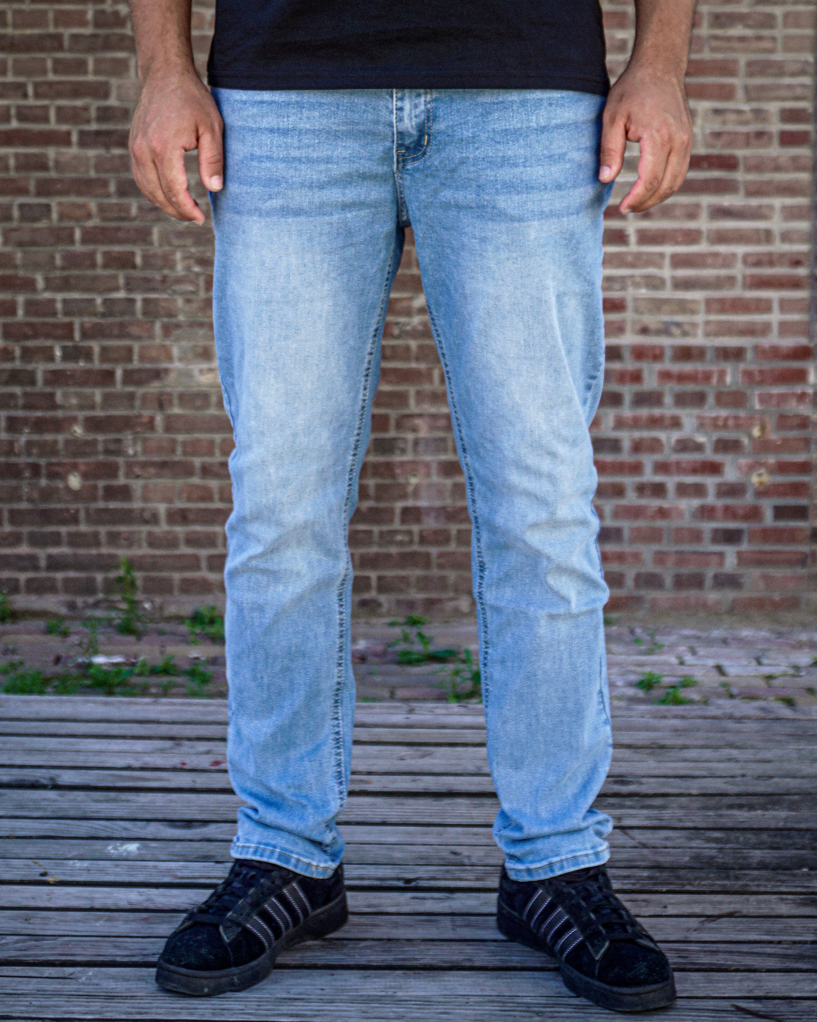 DENIM JEANS