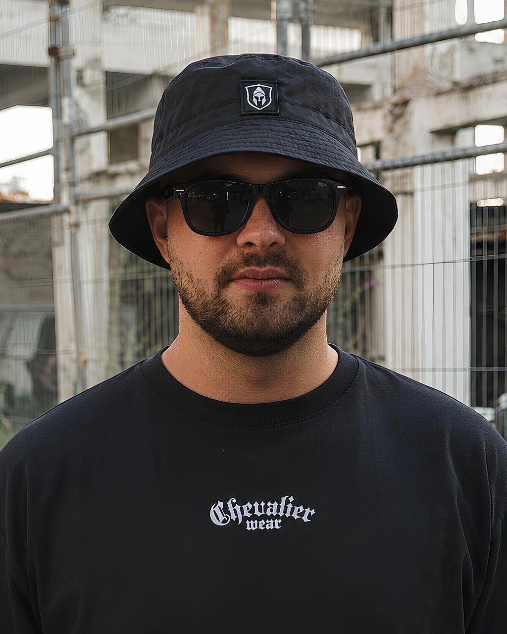 CLASSIC BUCKET HAT