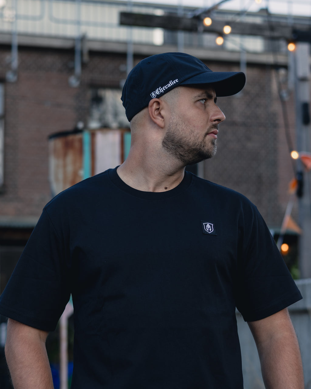 ICON-T-SHIRT