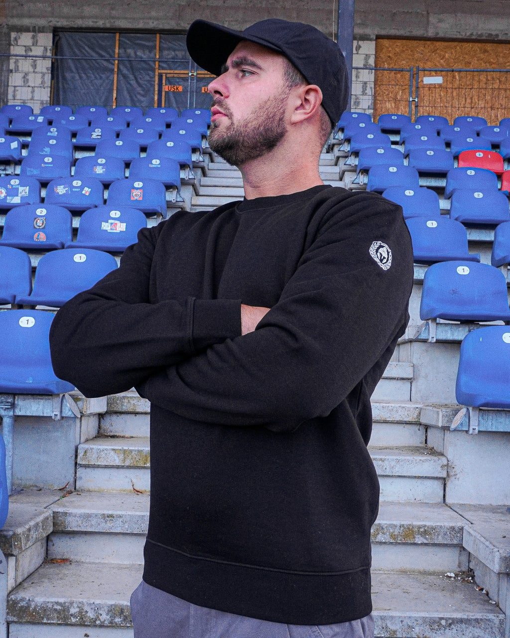 ICON SWEATER