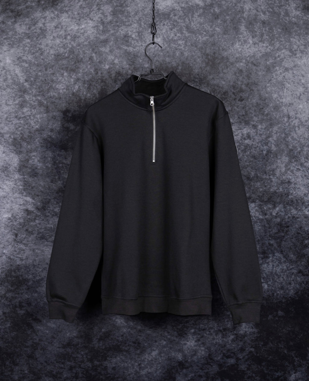 ICON HALF ZIP SWEATER